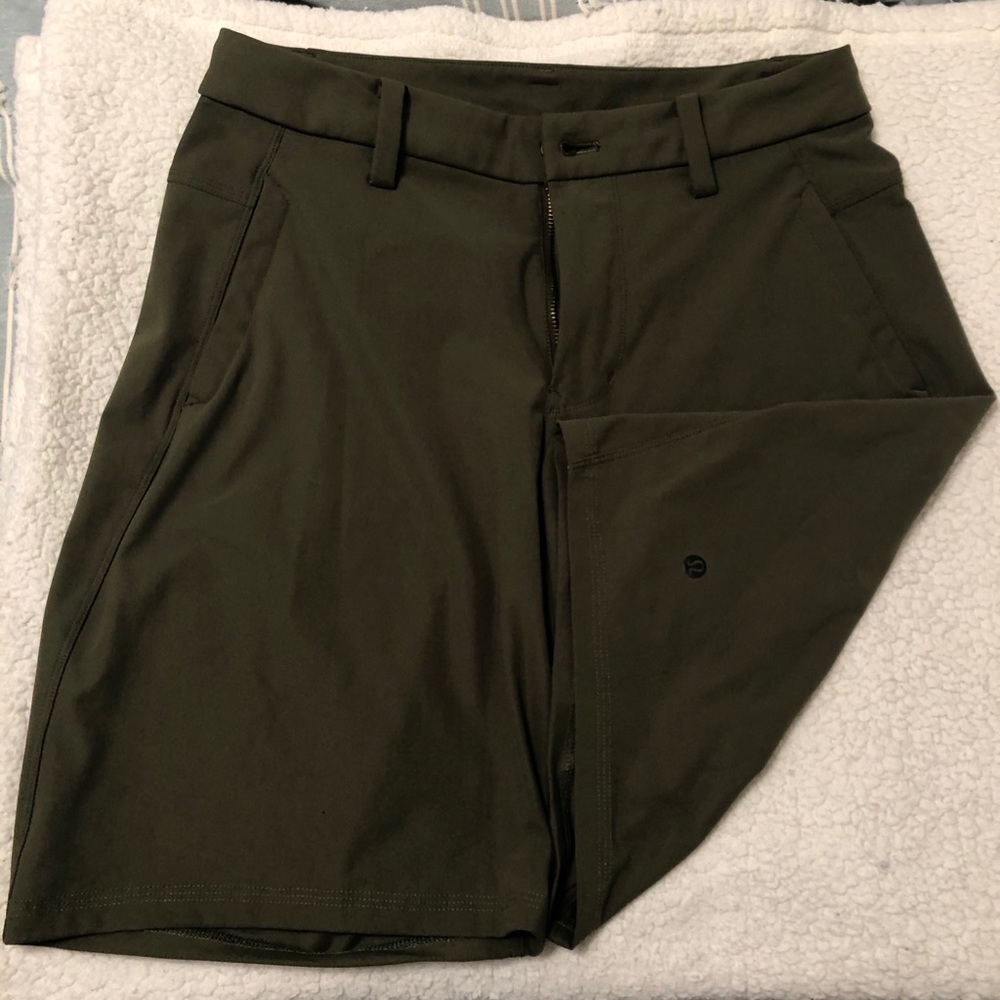 Men’s Lululemon Commission Shorts